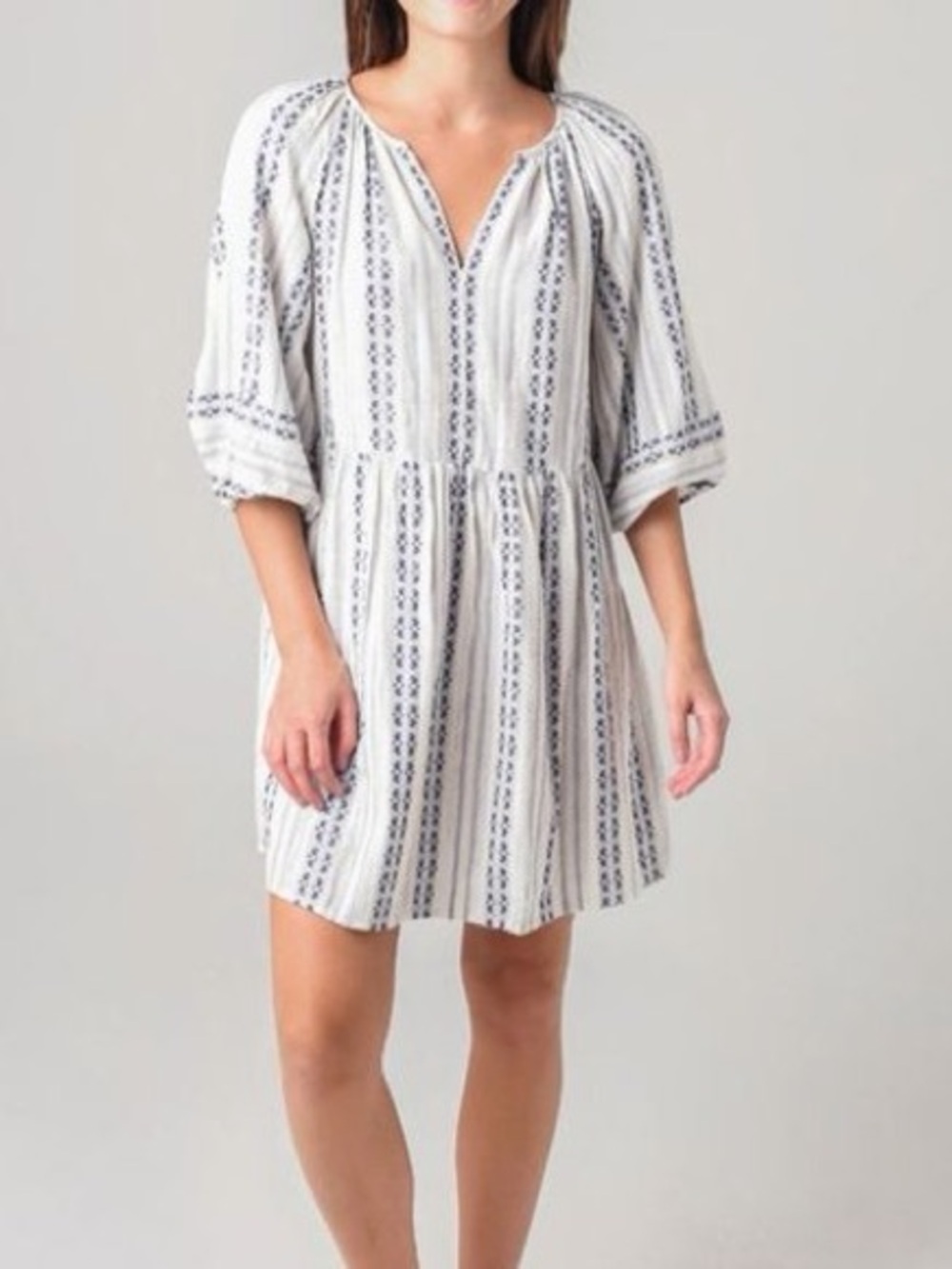 Velvet by Graham & Spencer Blue & White Boho Cotton Mini Dress Size M